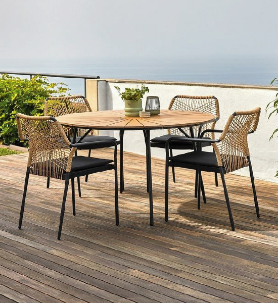 Bộ bàn ghế ngoài trời